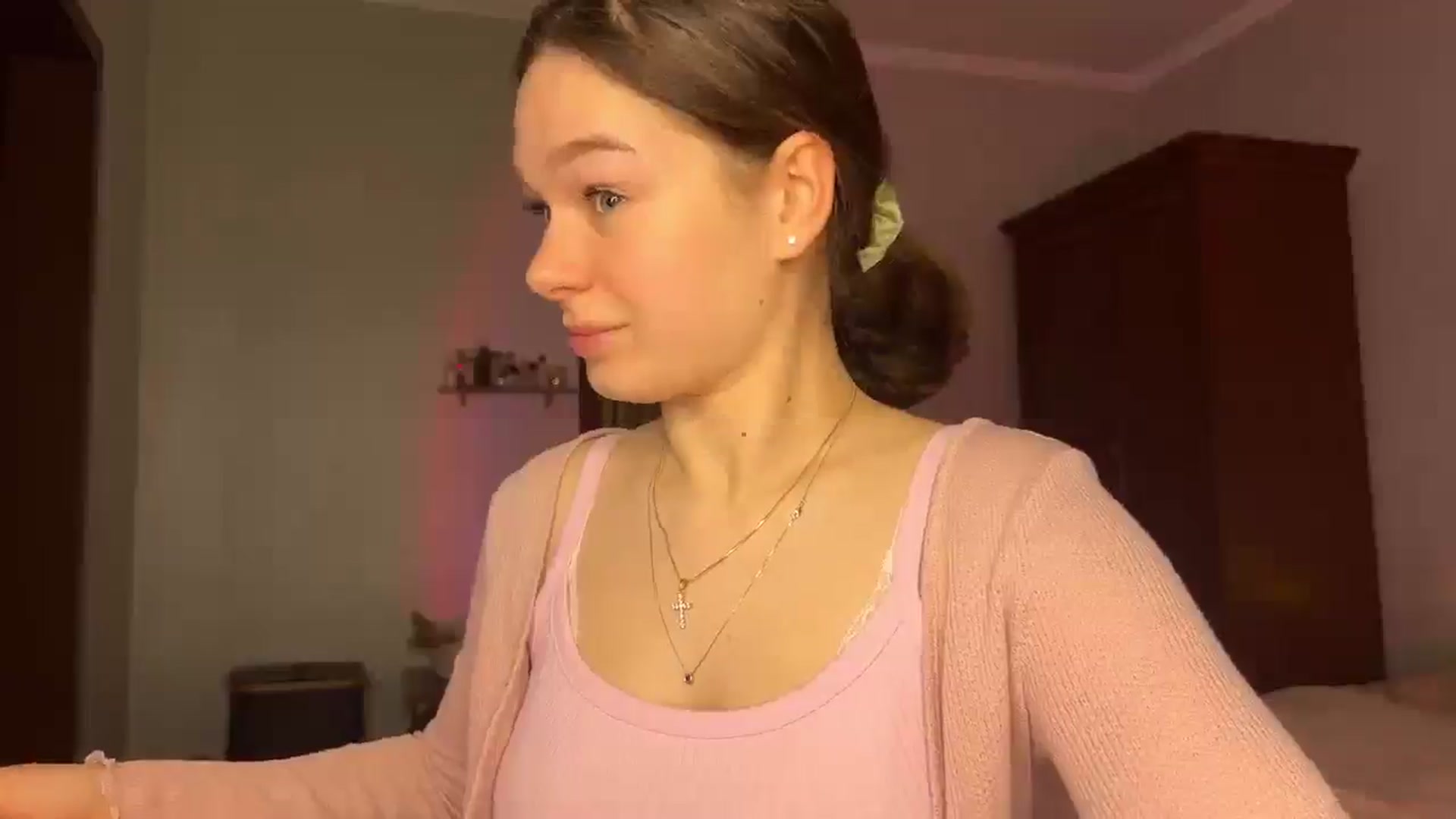 HeyAlisa video thumbnail