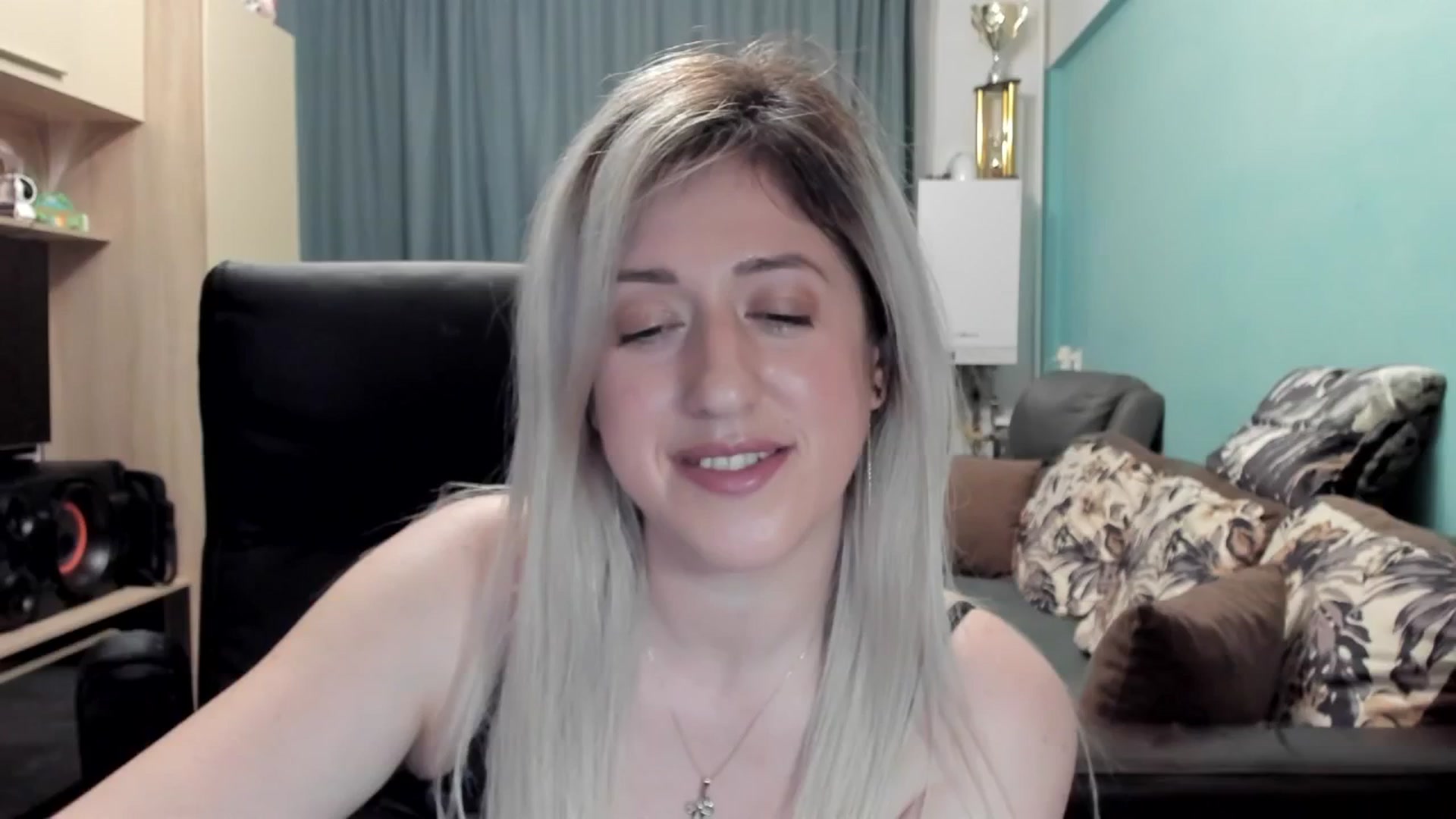 SweetDelia_ video thumbnail