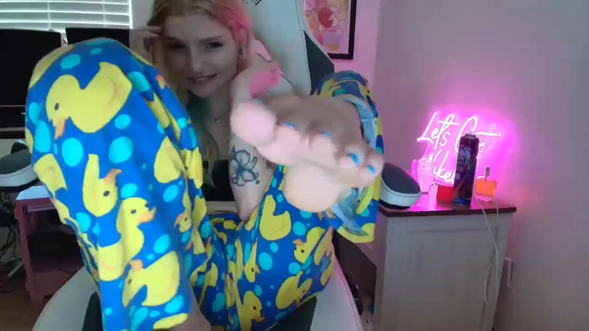 DuckChan0 video thumbnail