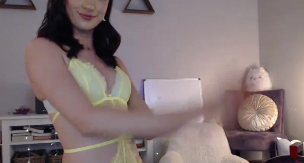 Scarlett_Vera video thumbnail