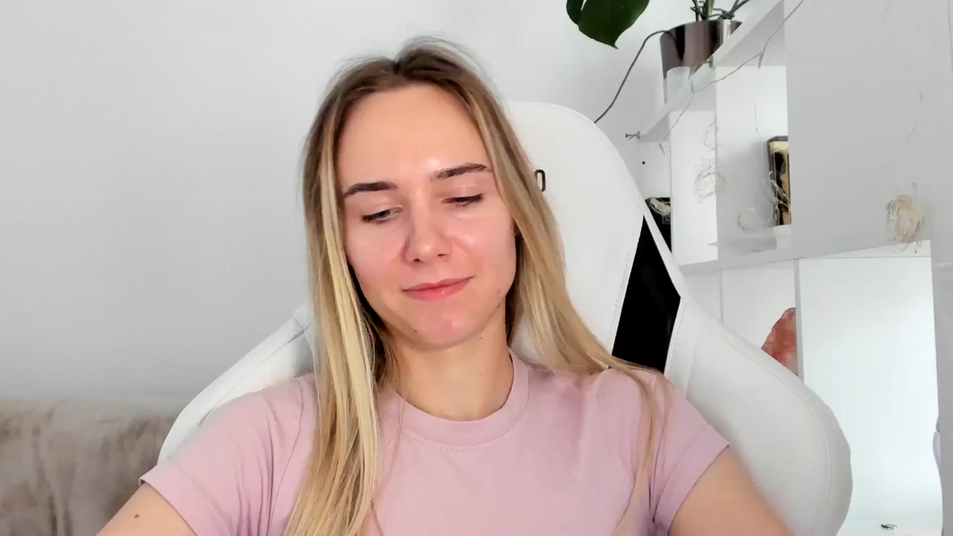 OhAlisa video thumbnail