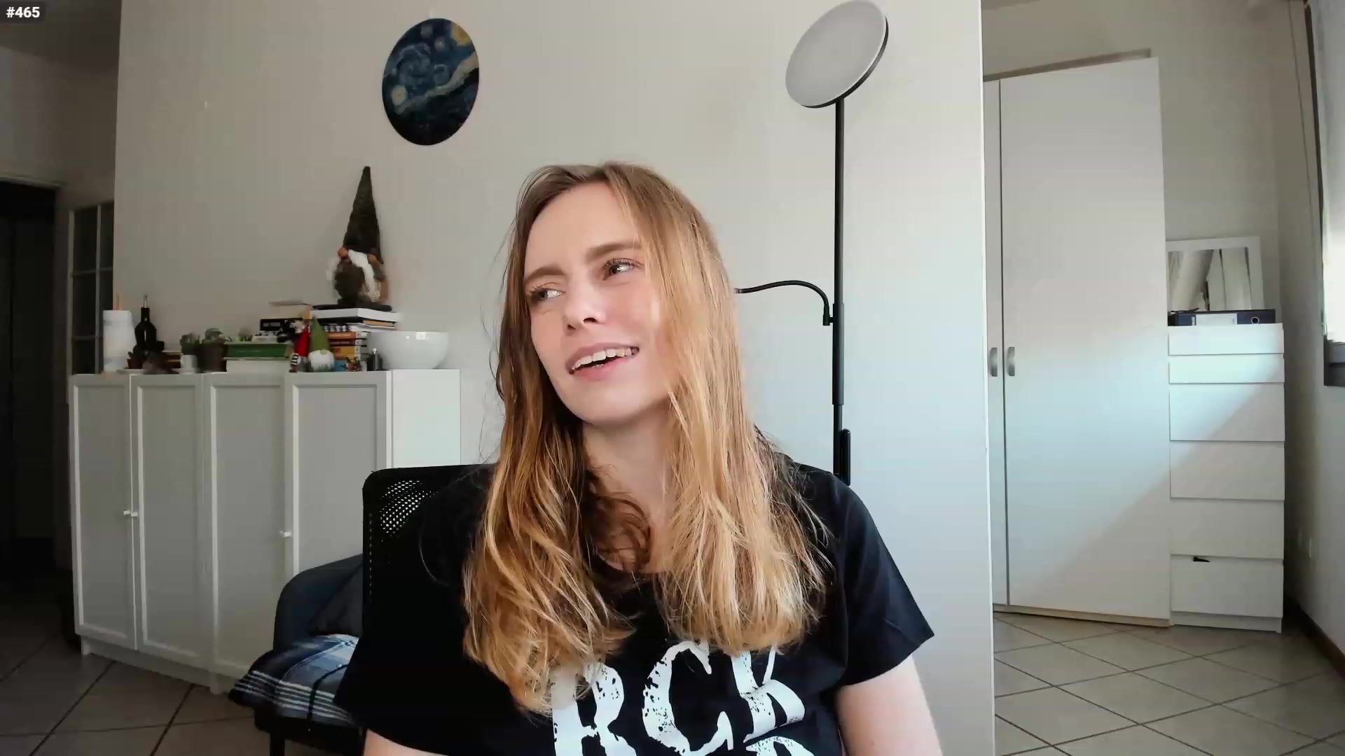 Personage video thumbnail