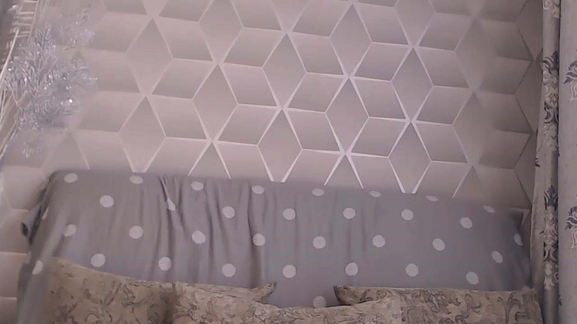 JustMaxim video thumbnail