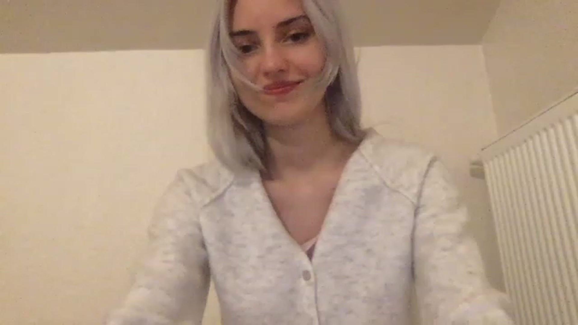 LLuckyGirl video thumbnail