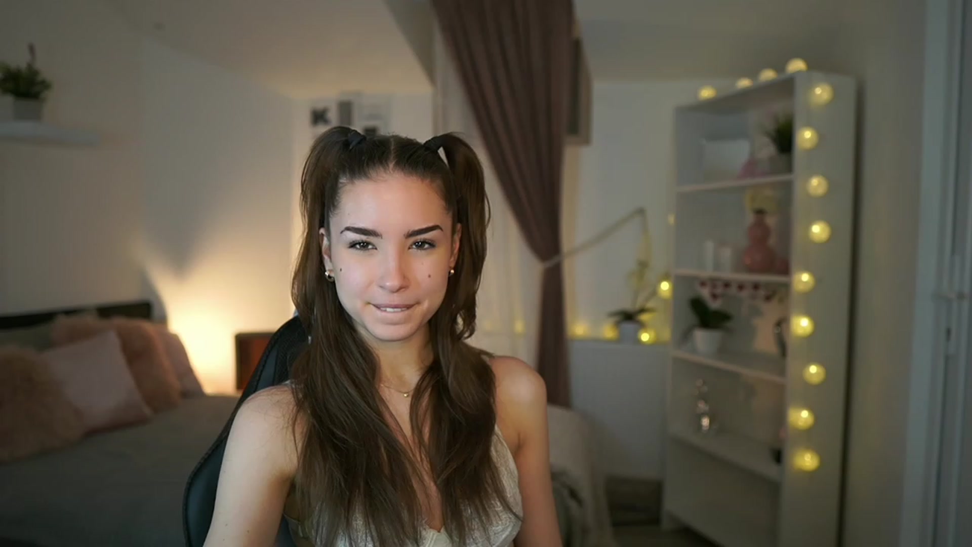 Shy_jane video thumbnail