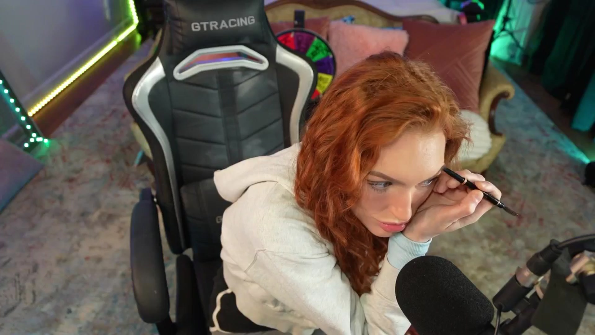 JennyBlighe video thumbnail