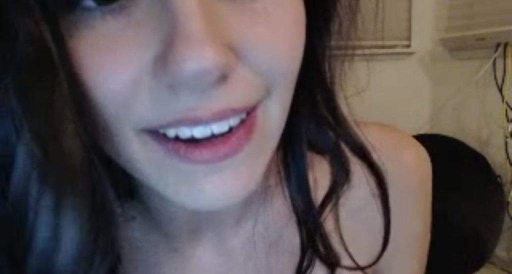 emilylynne video thumbnail