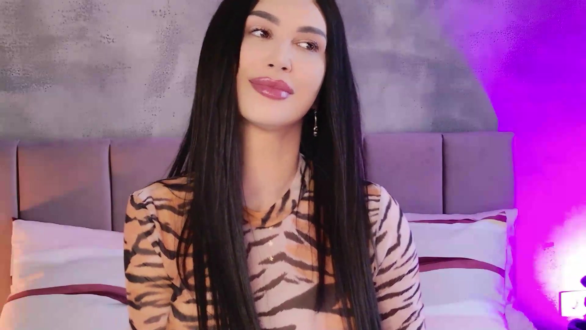 Monalise video thumbnail