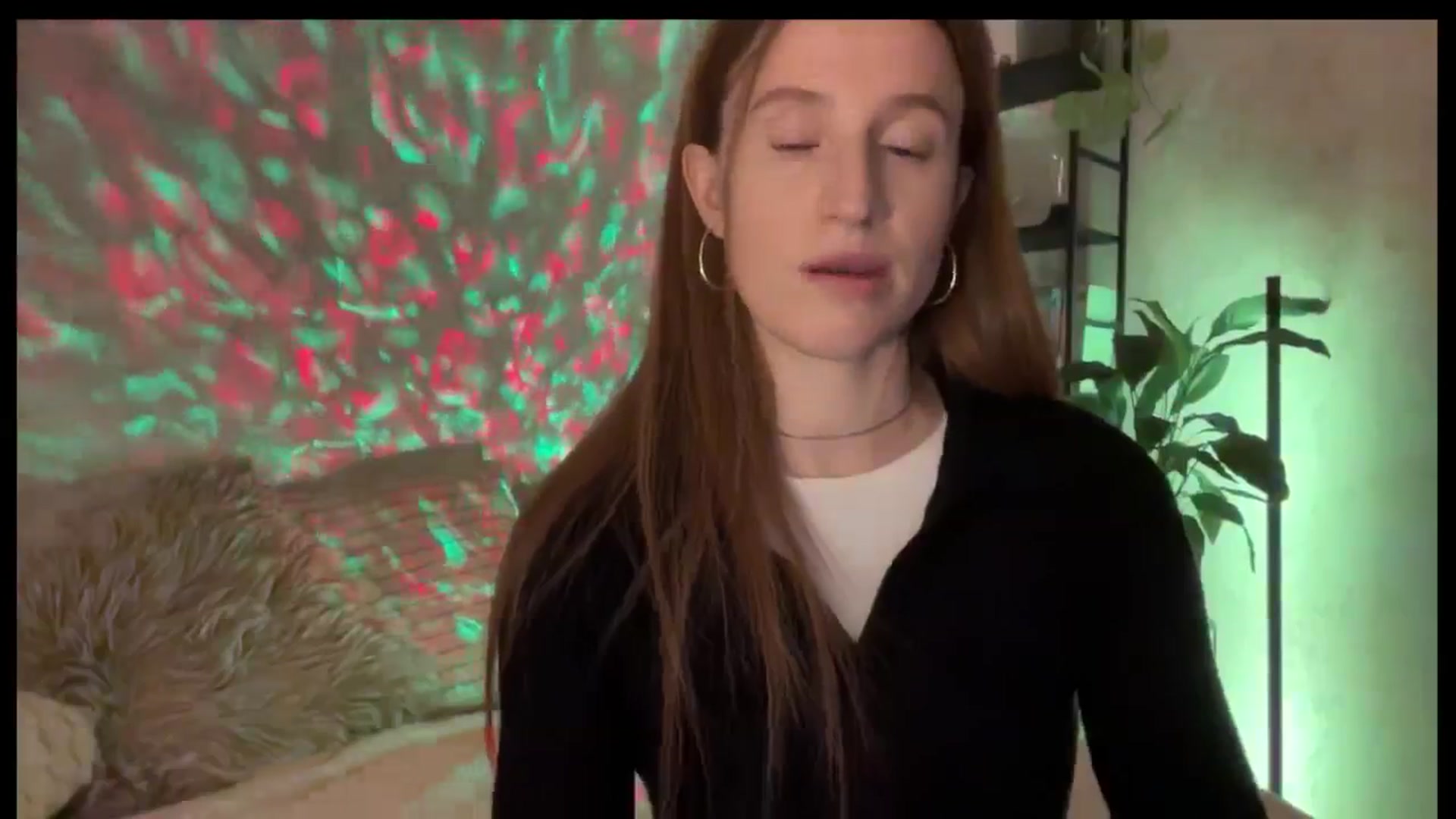 LovelyBvnny video thumbnail