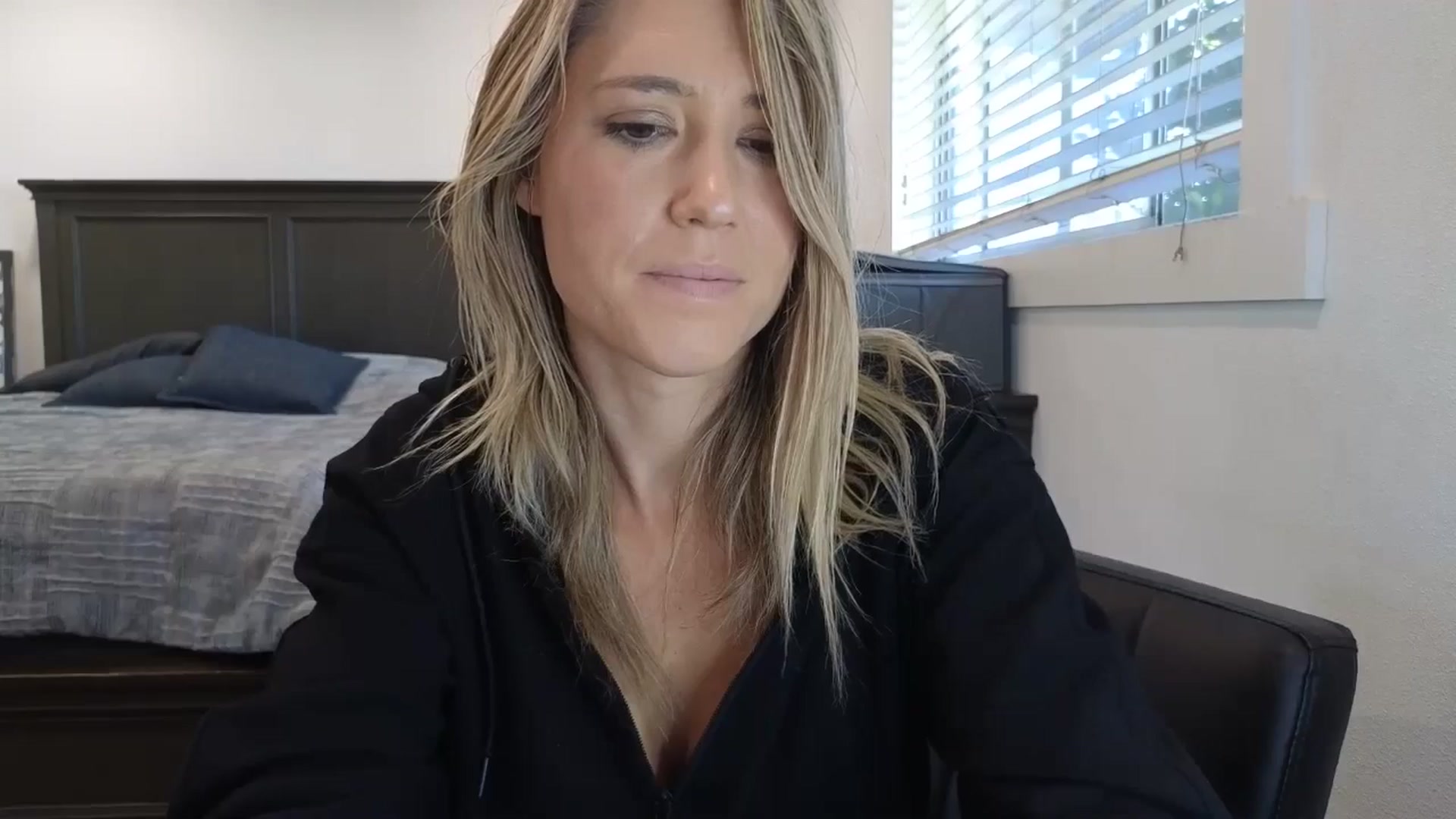 blond_milf video thumbnail