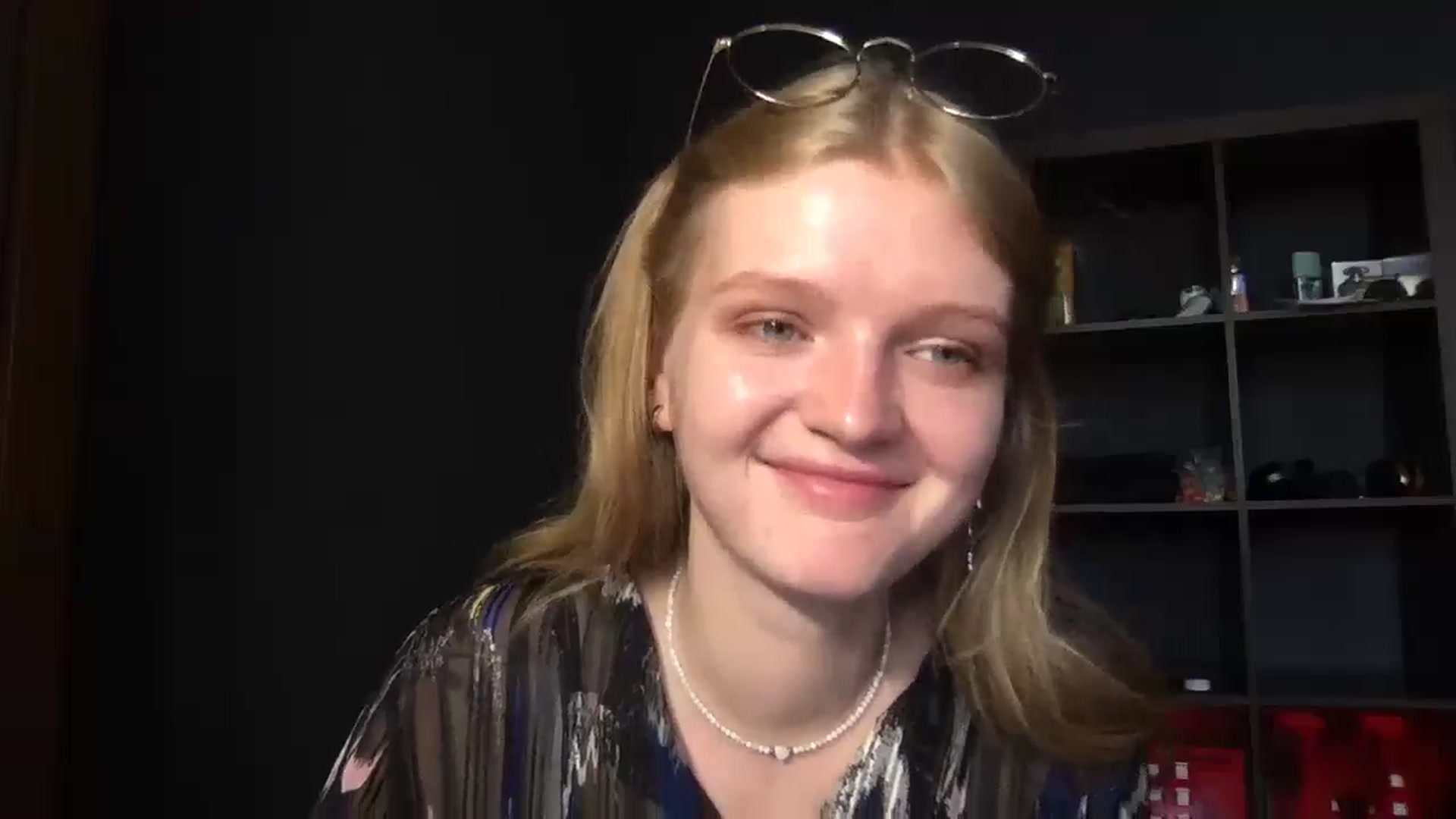 BlondeVixen_A video thumbnail