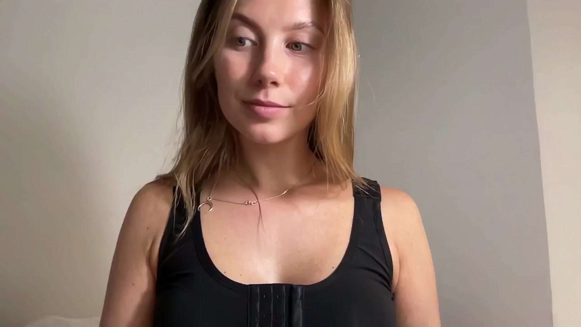 JasSurfGirl video thumbnail