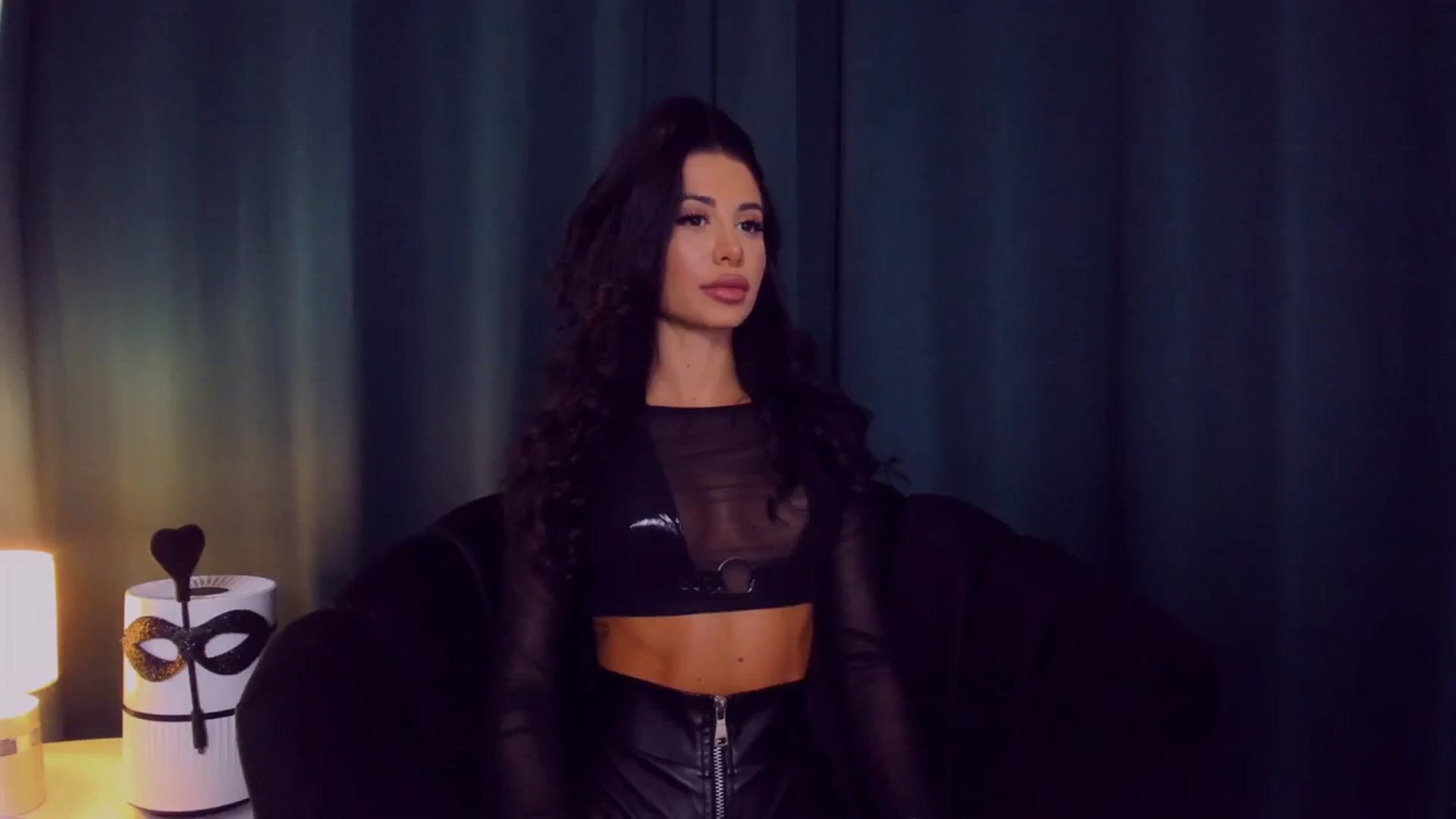QueenANNYA video thumbnail
