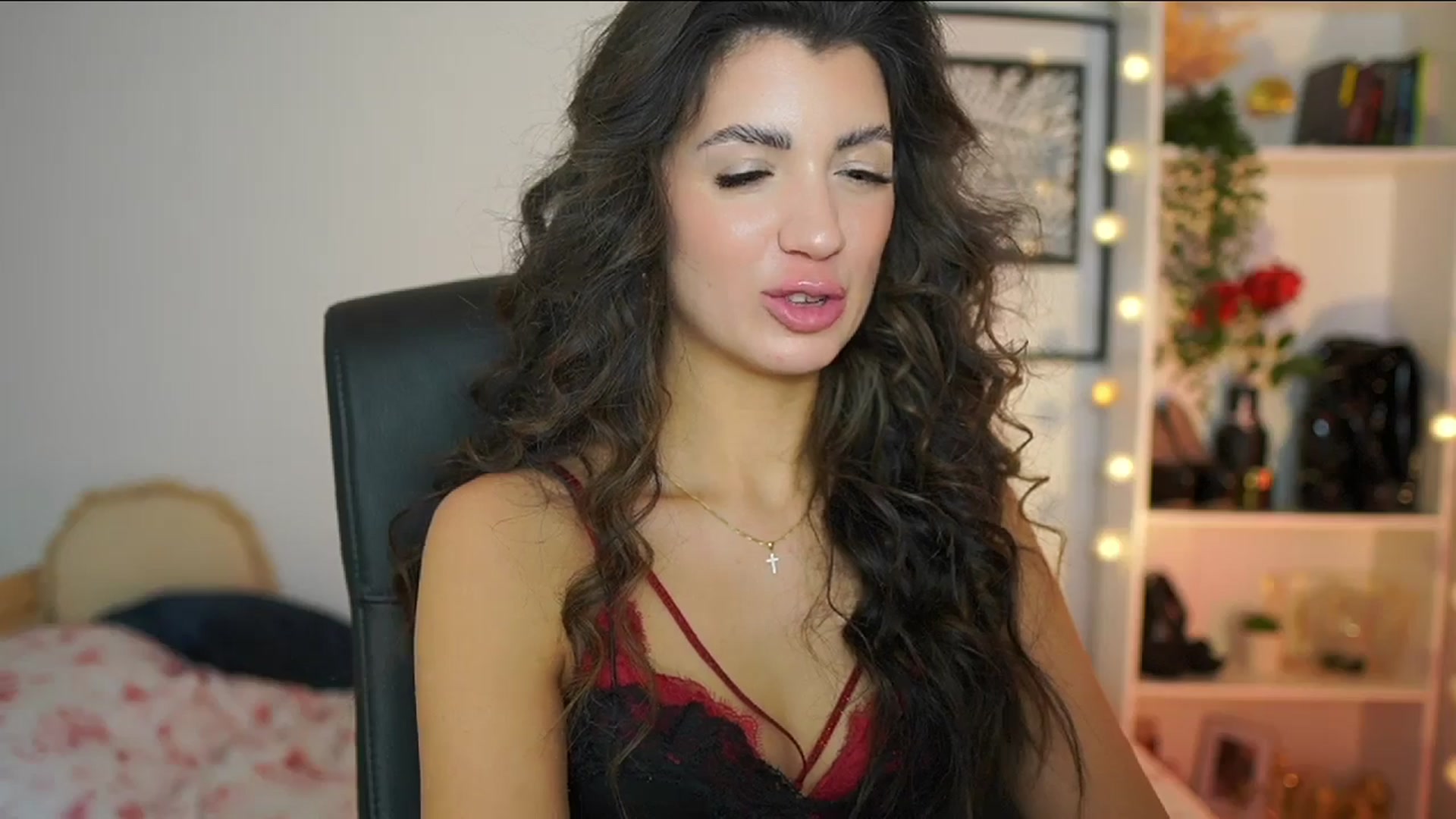 Julia_Roca video thumbnail