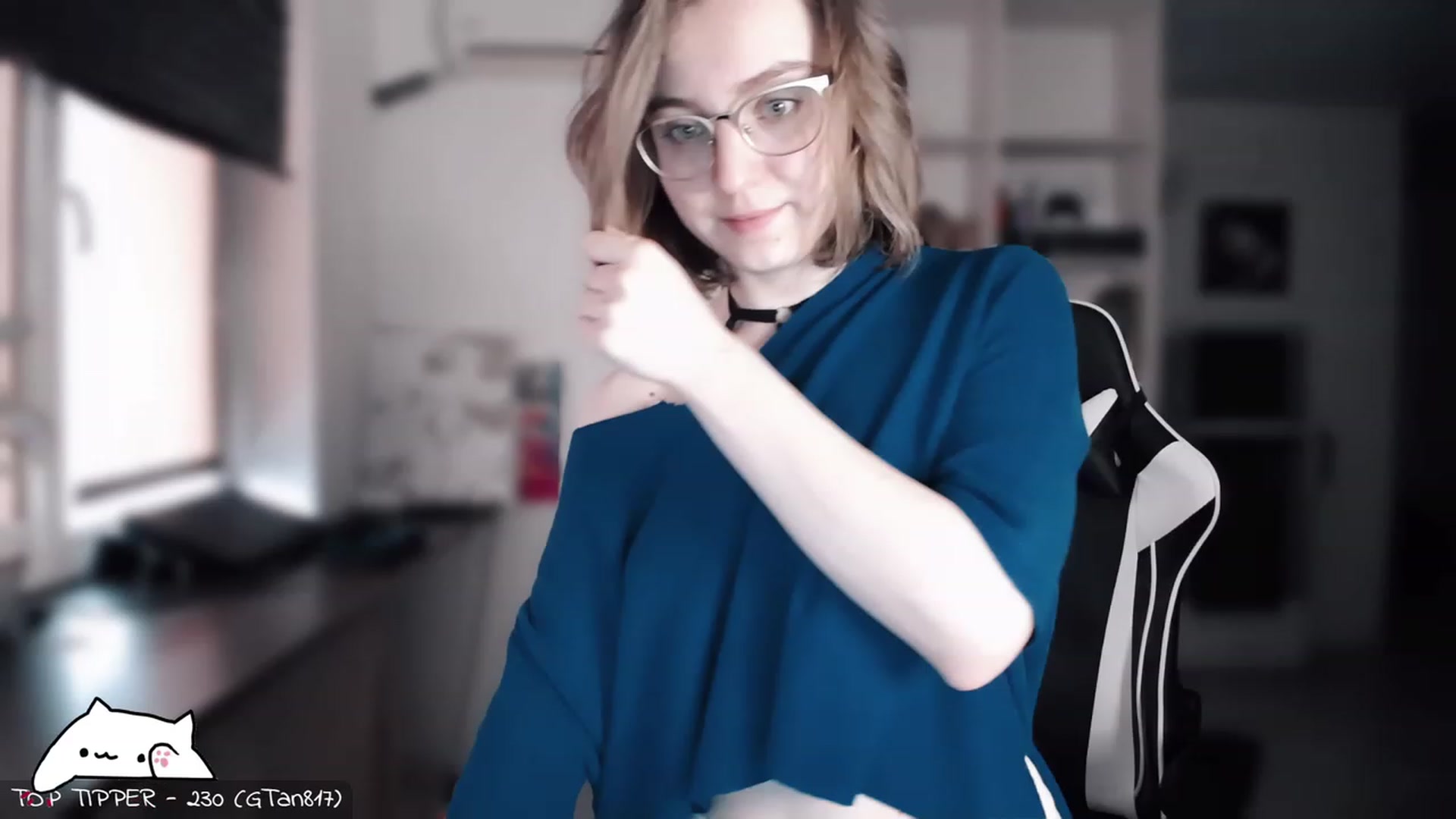 Meowlexx video thumbnail