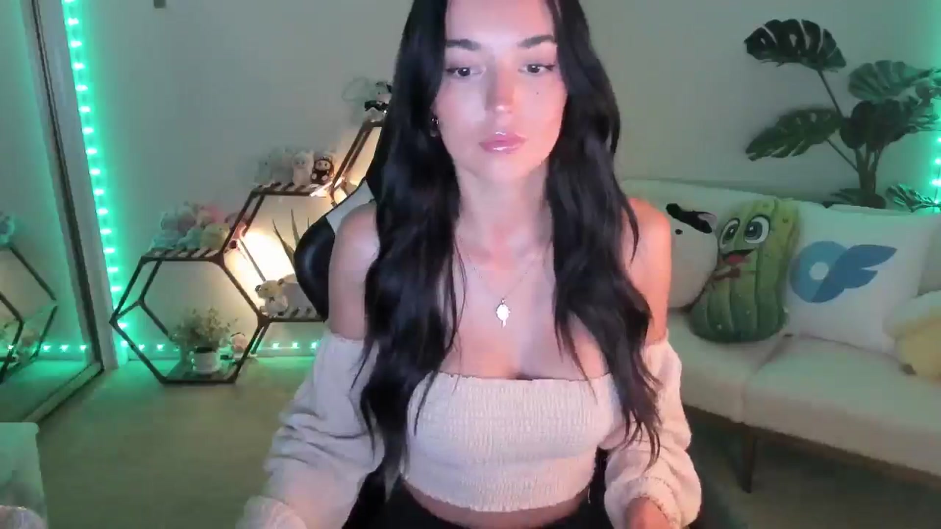 SerenaBecker_ video thumbnail