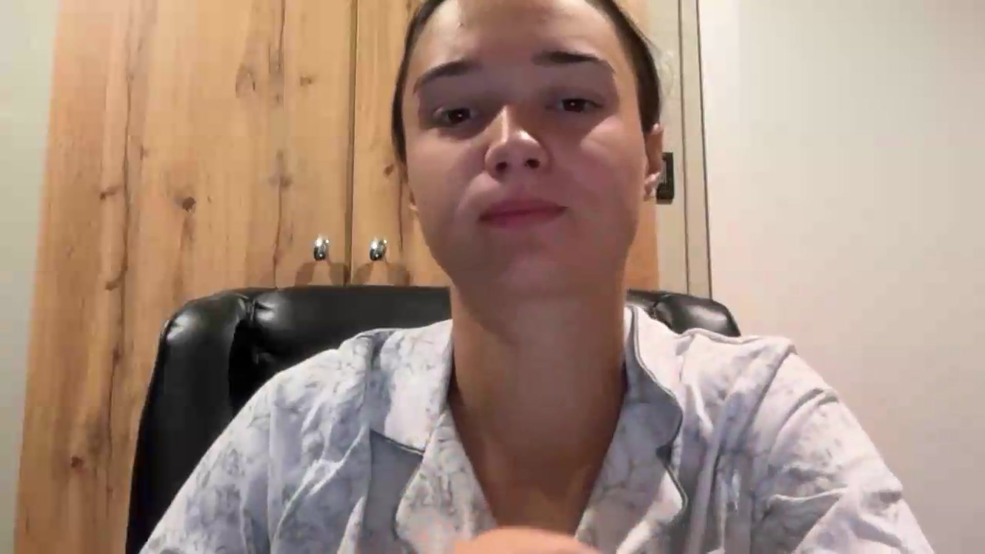 EvelinaDivine video thumbnail