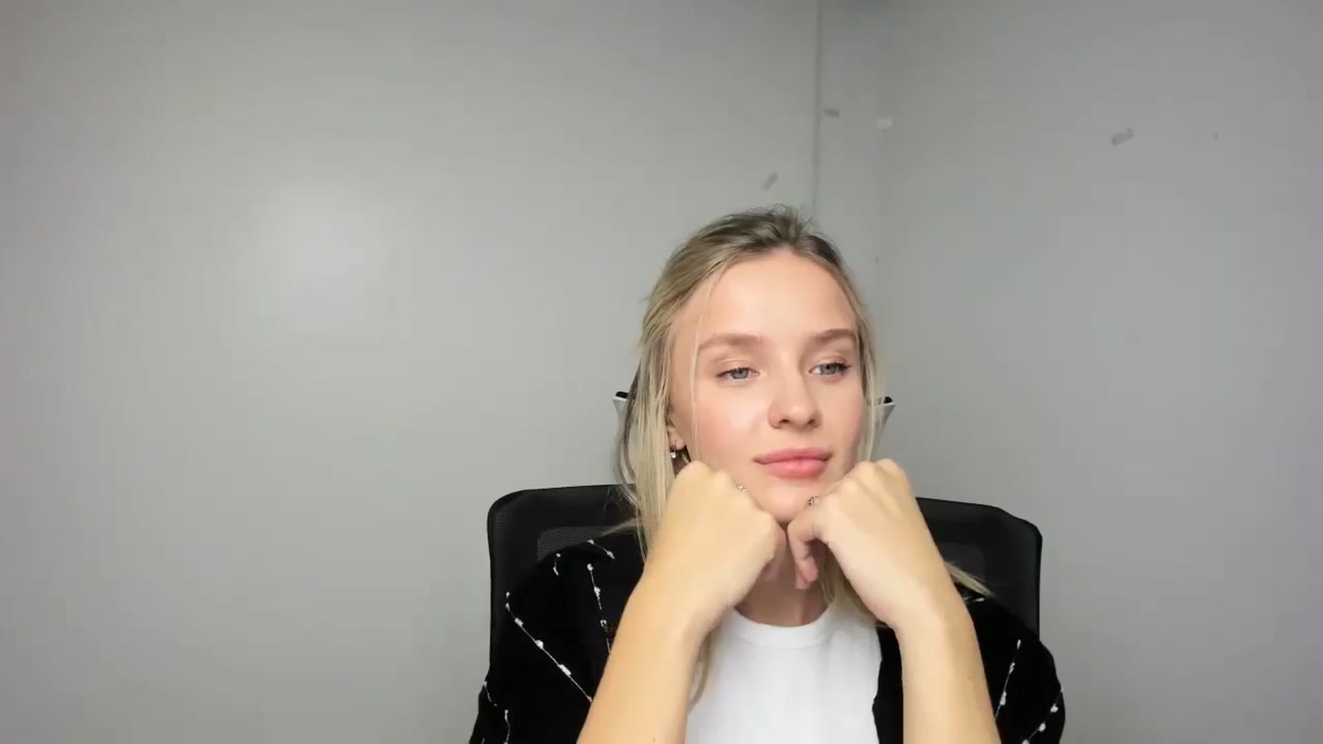 Bella_amorere video thumbnail