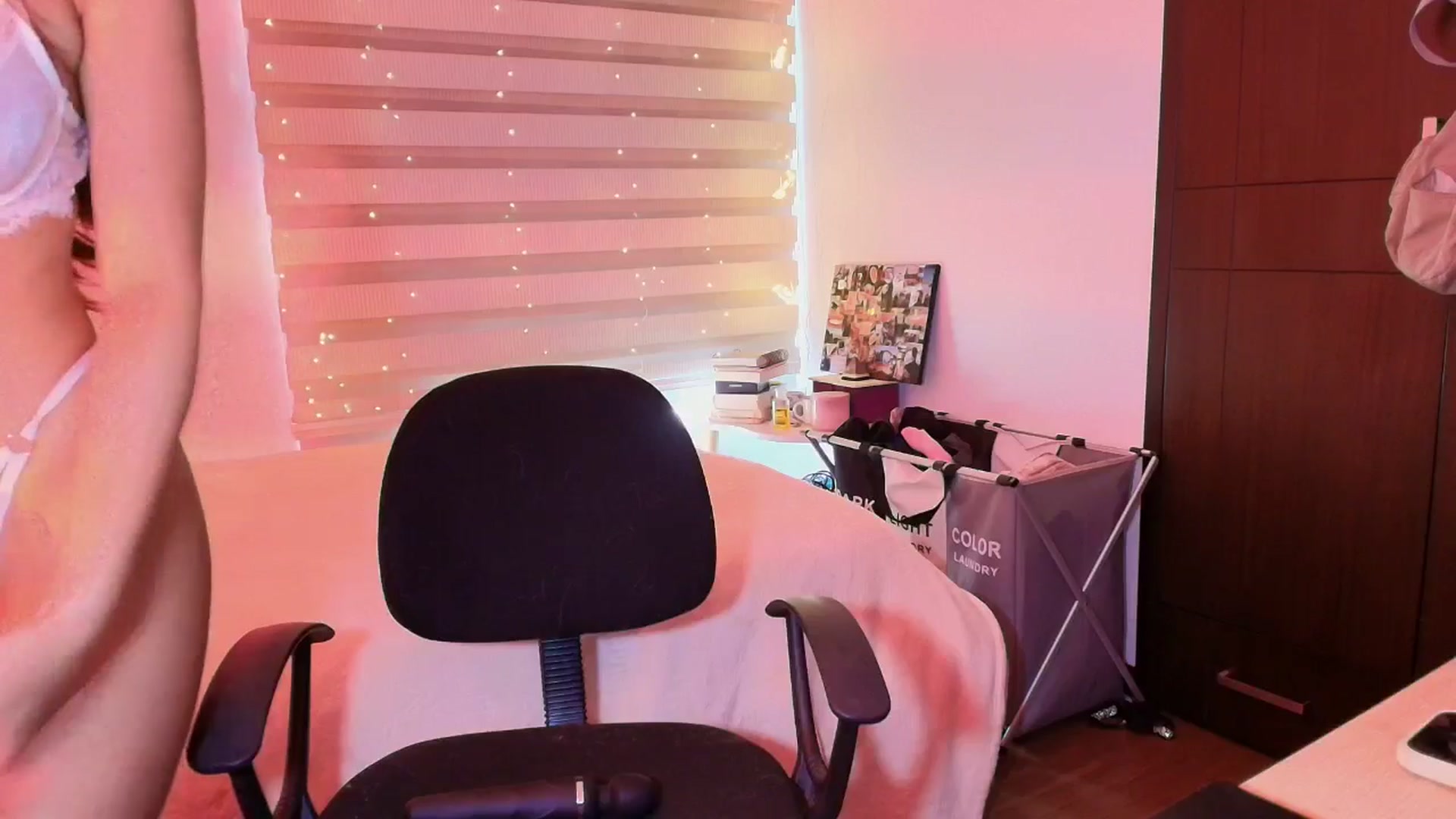 Evie_bloom video thumbnail