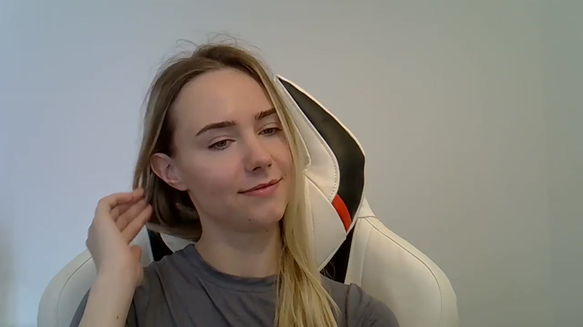 OhAlisa video thumbnail