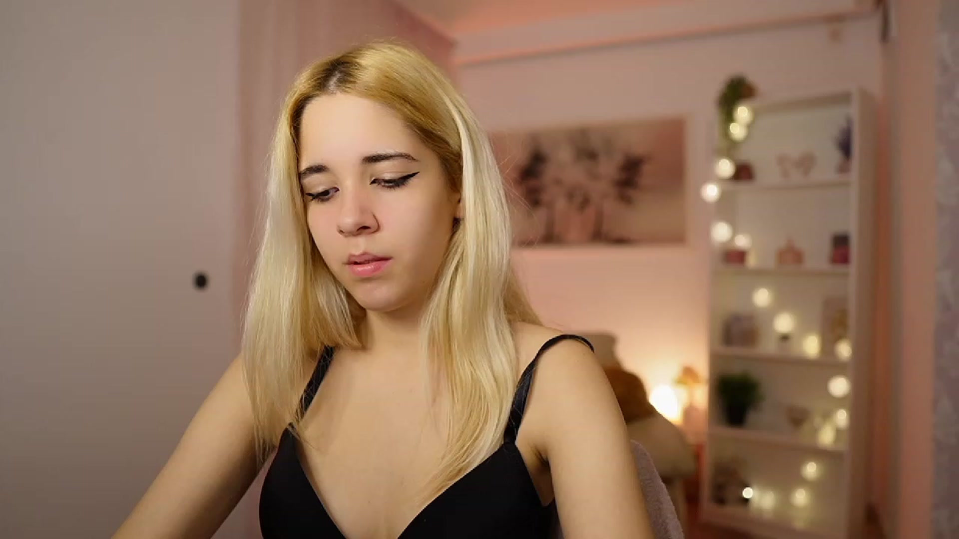 Katie_Kush18 video thumbnail