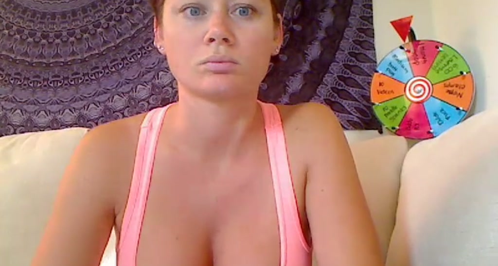 LauranVickers video thumbnail