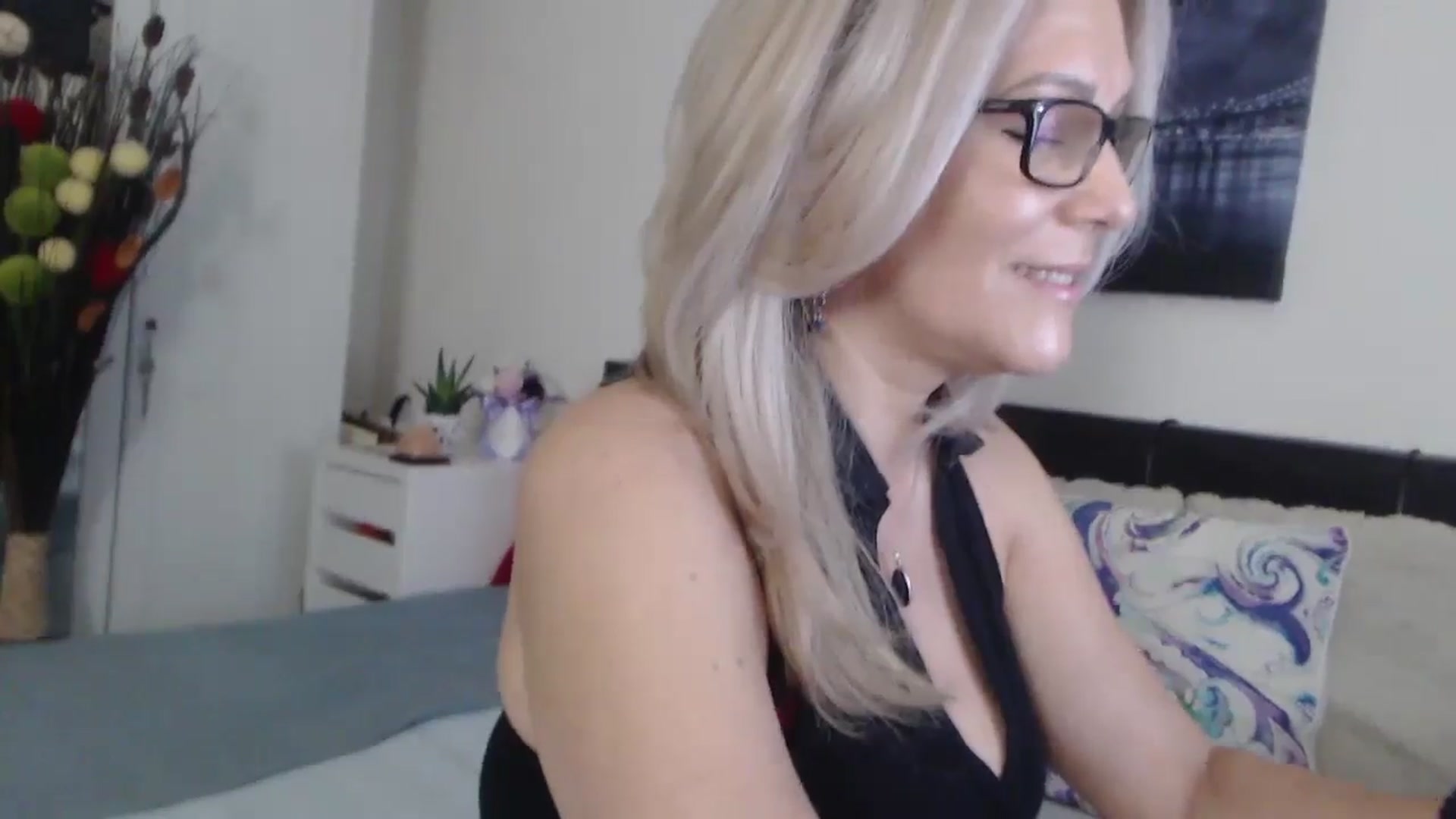 Reeya71 video thumbnail