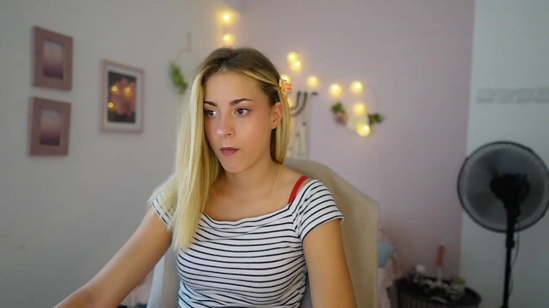 Gia_Lopez18 video thumbnail