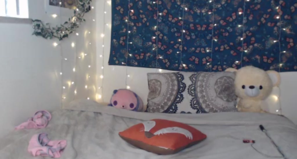 FionaTheFox video thumbnail