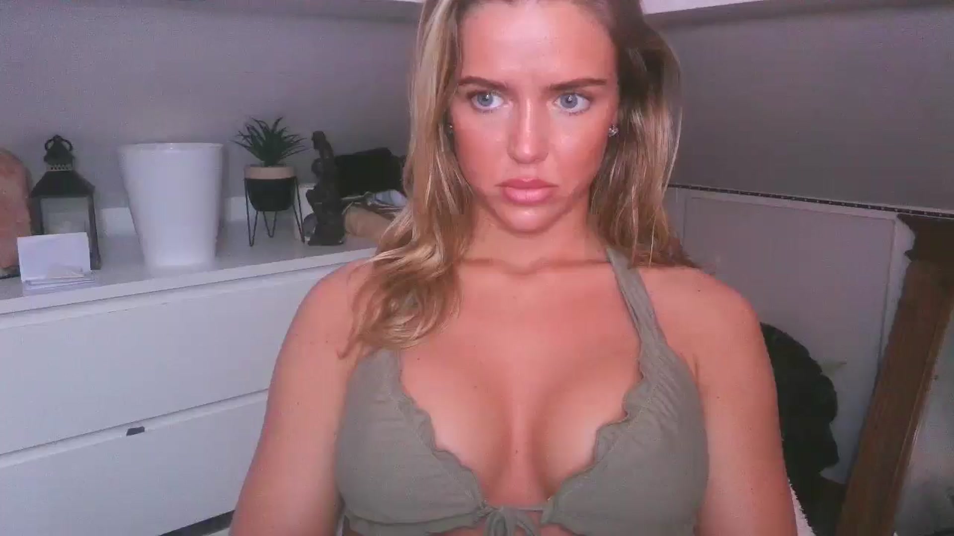 Naughtygal22 video thumbnail