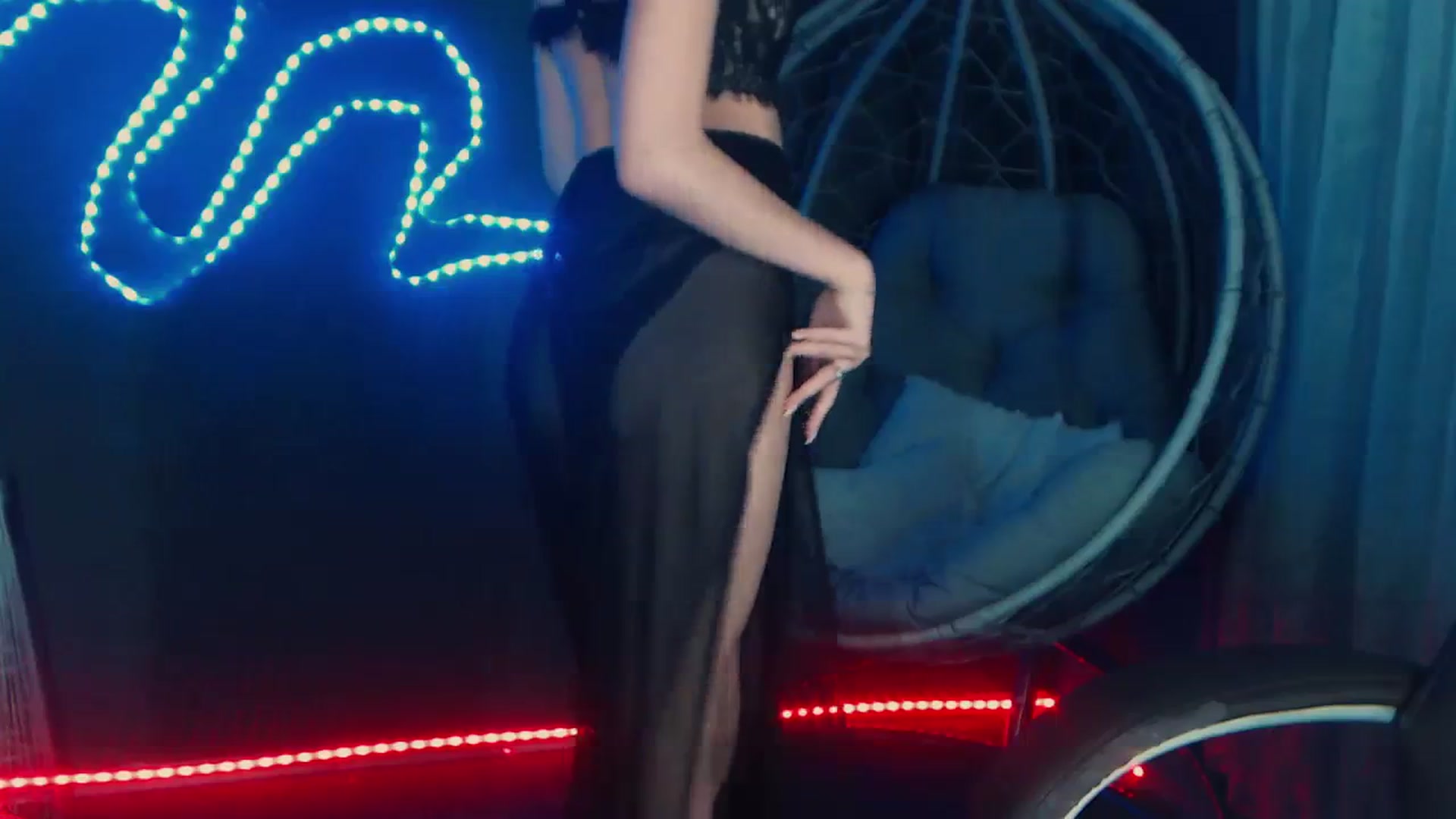 LovelyGin video thumbnail