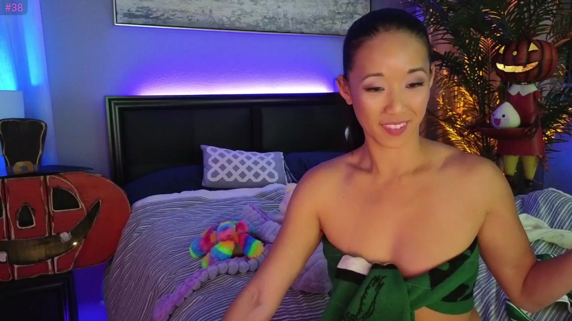 LexxiStar video thumbnail