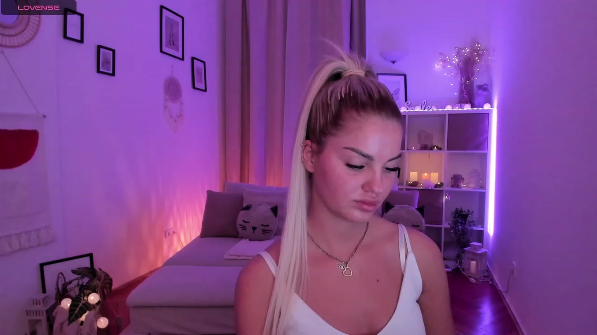 NiaBlondie video thumbnail