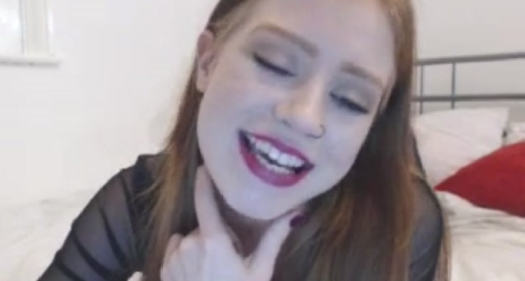 LunaRoux video thumbnail