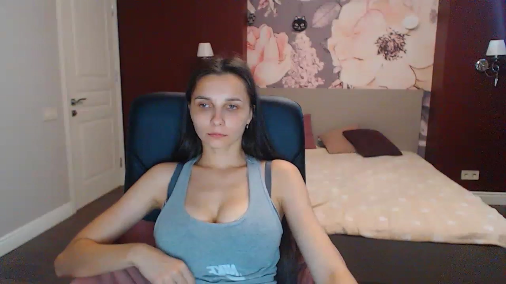 Karina_Mils video thumbnail