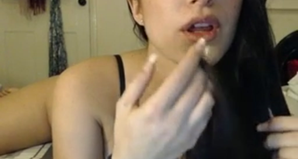 RiaMartinez video thumbnail