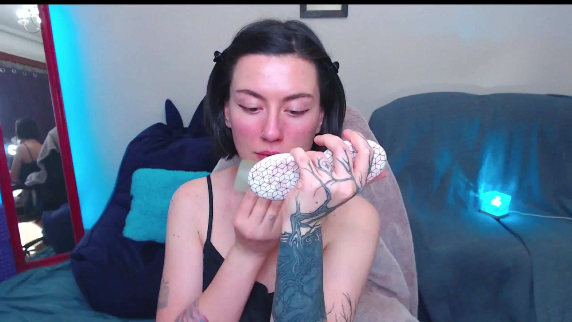 HeyAriel video thumbnail