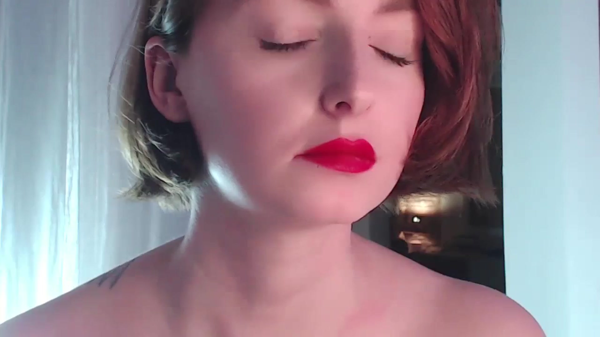 Red_Lips_Girl video thumbnail