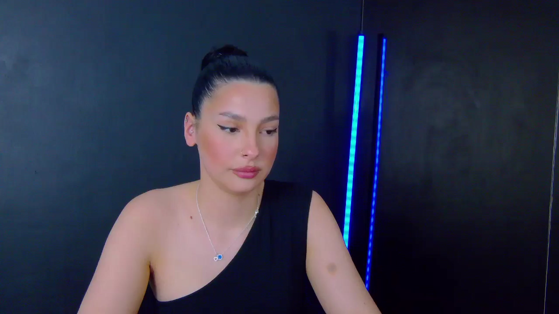 SexyLittleMe video thumbnail