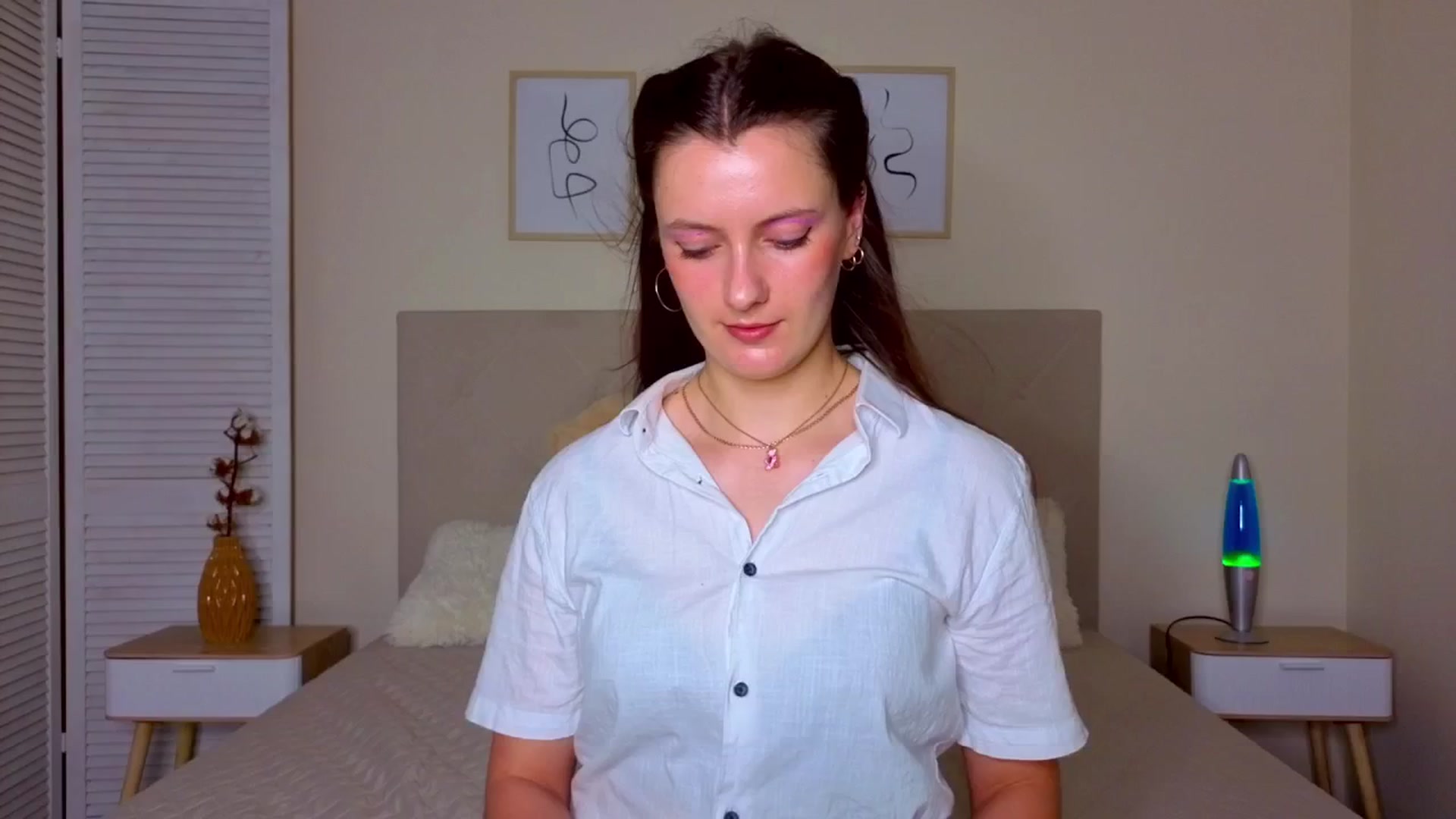 Blush_flower video thumbnail