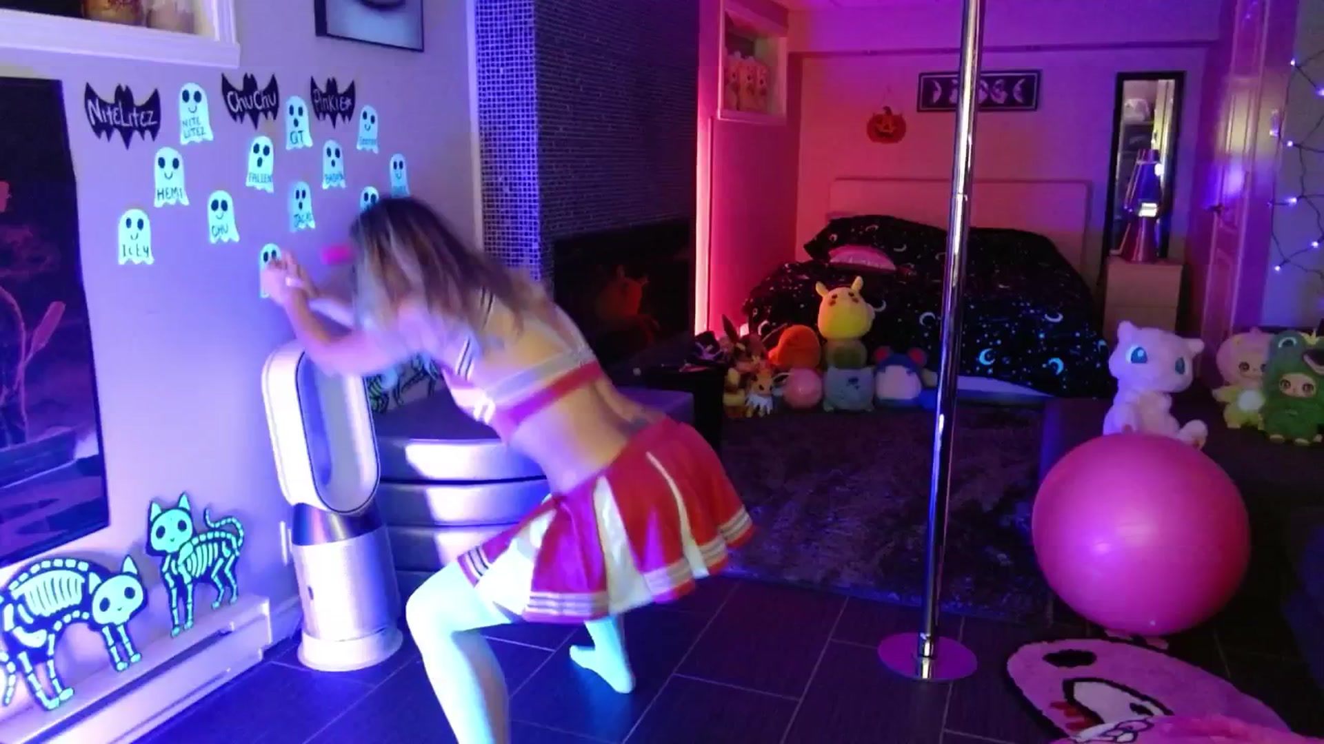 Serafina video thumbnail