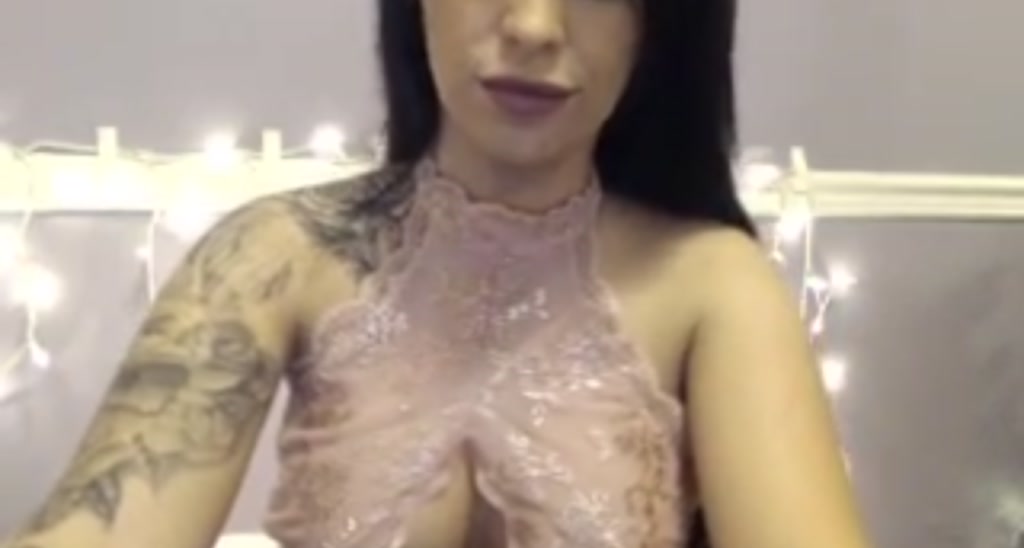 DellyDelly video thumbnail