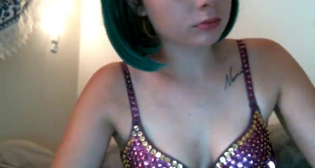 Miss_autumn_ video thumbnail