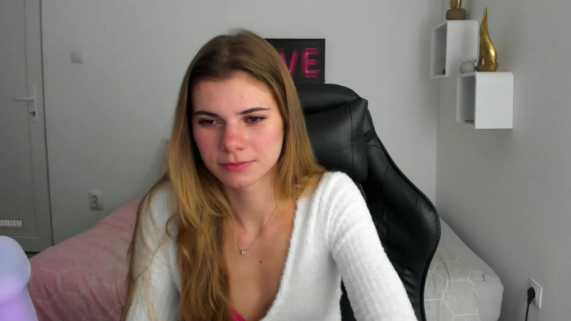 RileyReid_18 video thumbnail