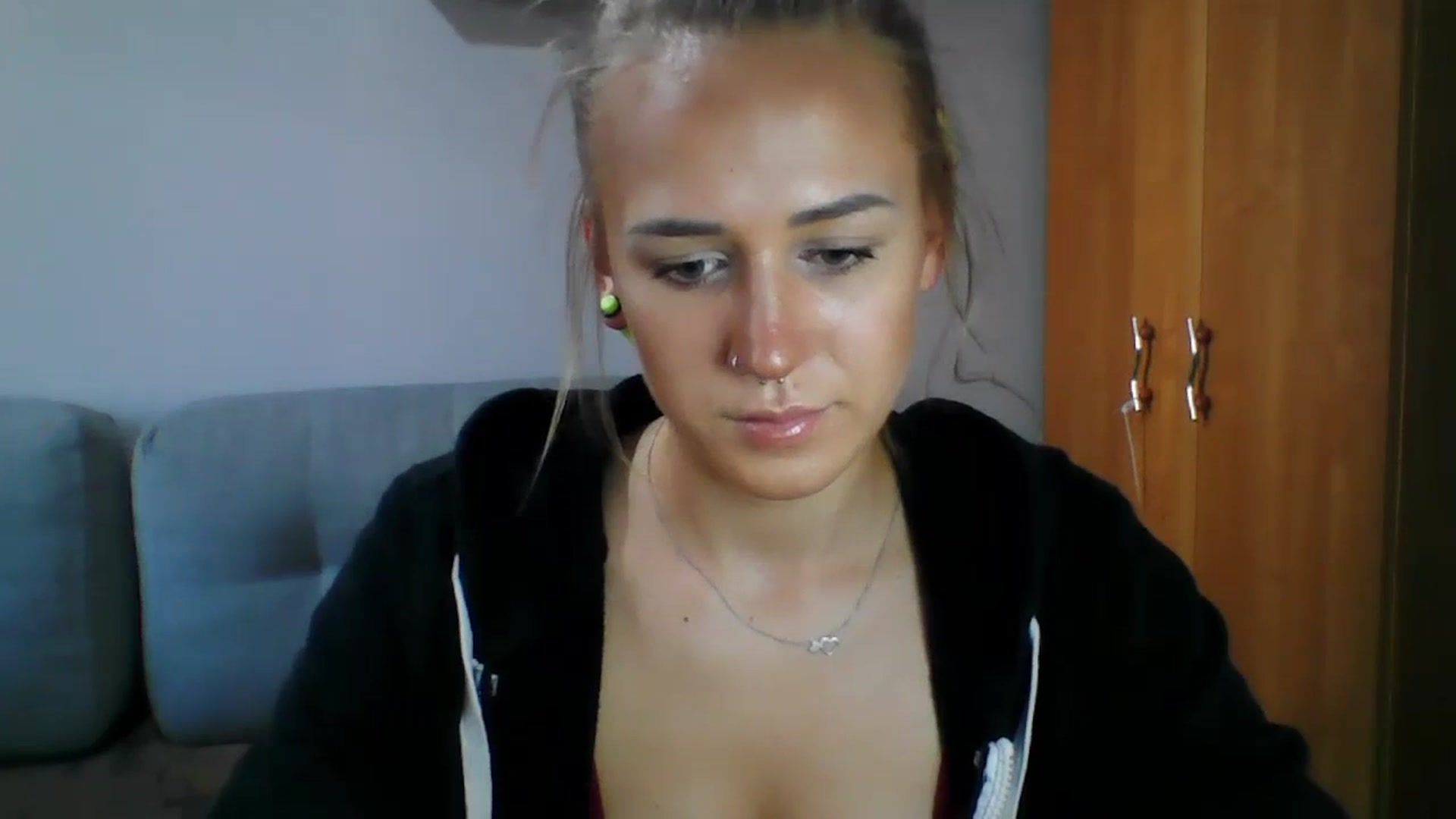 CatrinLips video thumbnail