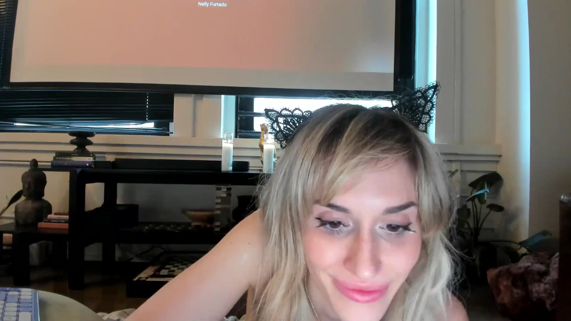 LillieQ video thumbnail