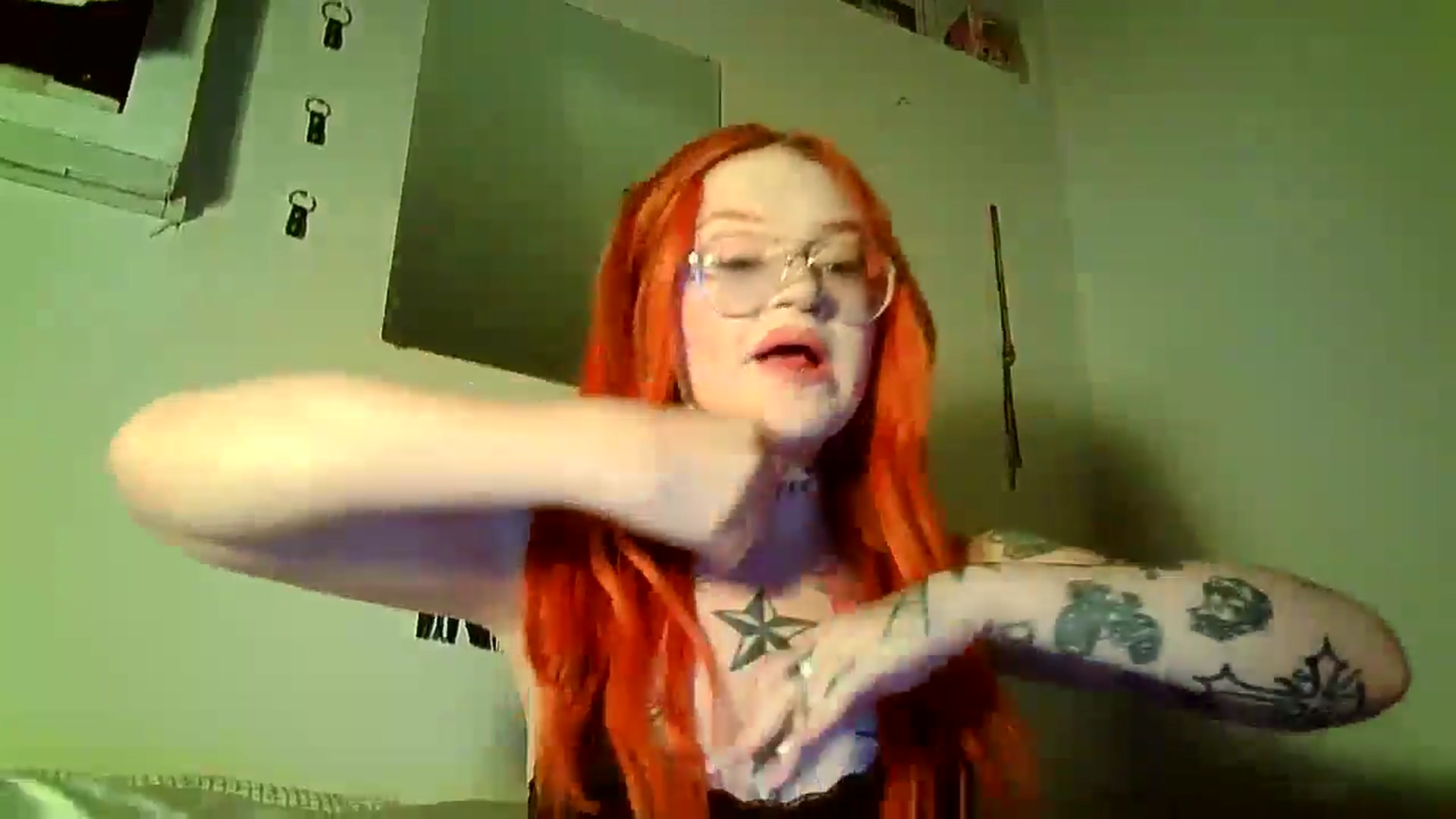 redheadpistol video thumbnail