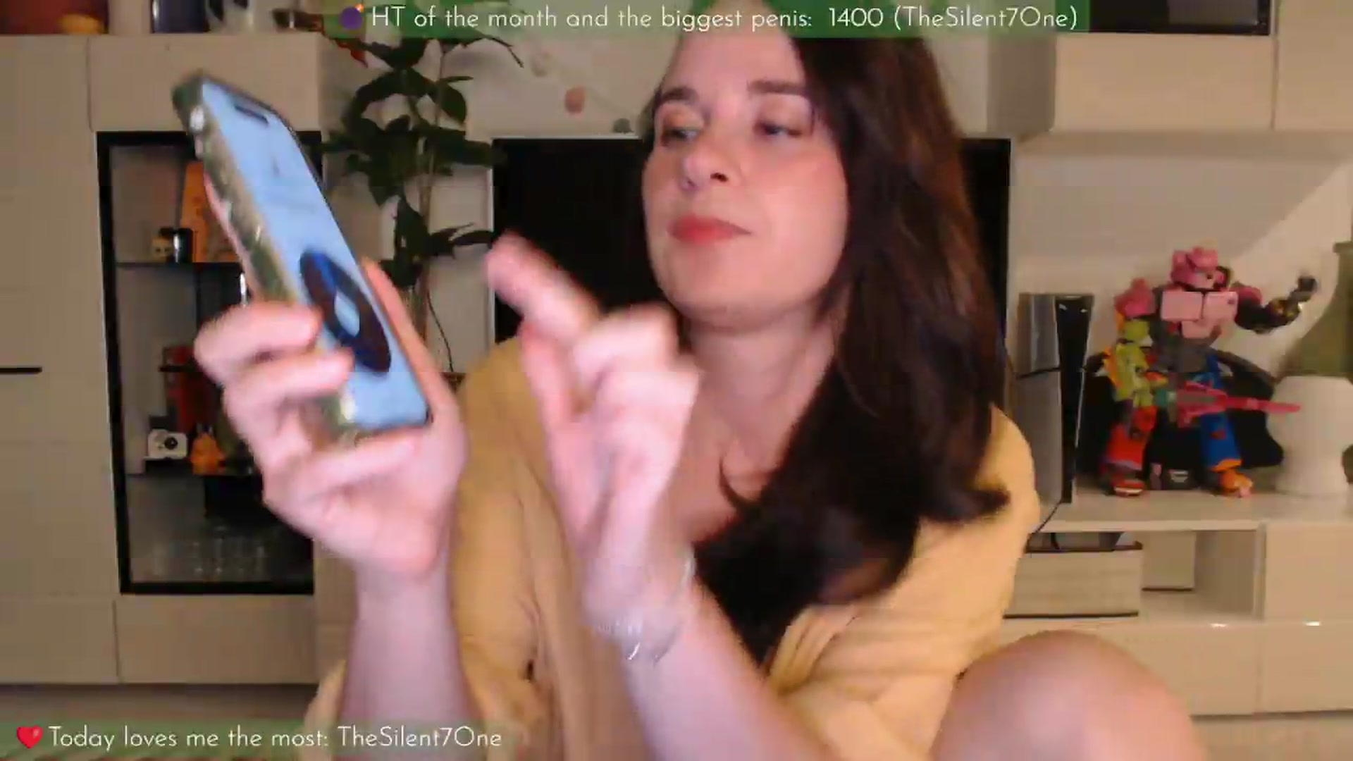 LizzyPeach video thumbnail