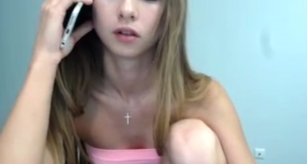 AvrilDollX video thumbnail