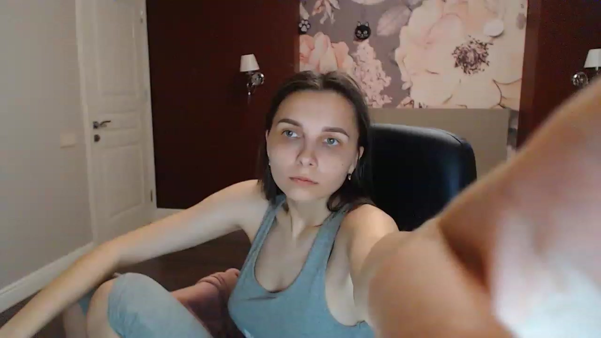 Karina_Mils video thumbnail